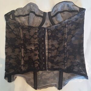 DONNA KARAN Intimates 362282 Black Lace Corset SIZE M